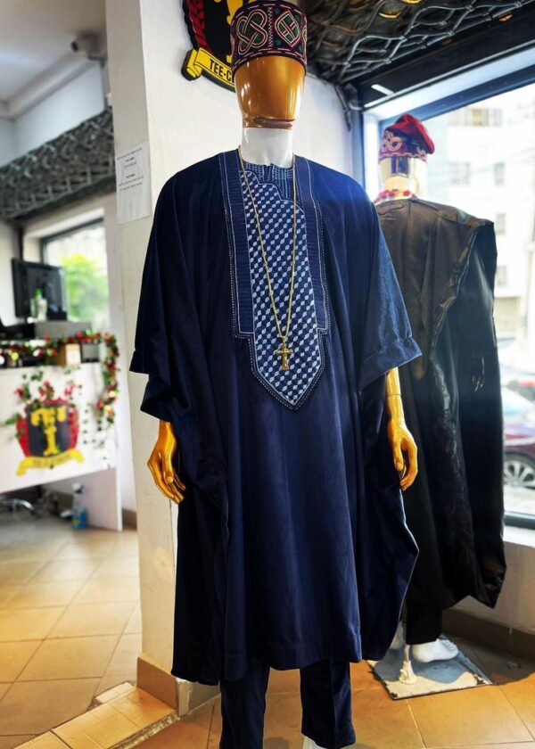 BLUE VELVER AGBADA